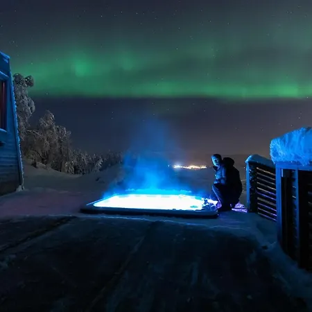 منتجع Aurora Borealis Observatory *