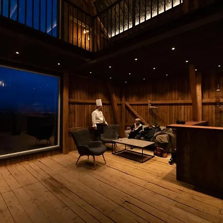 Aurora Borealis Observatory Silsand