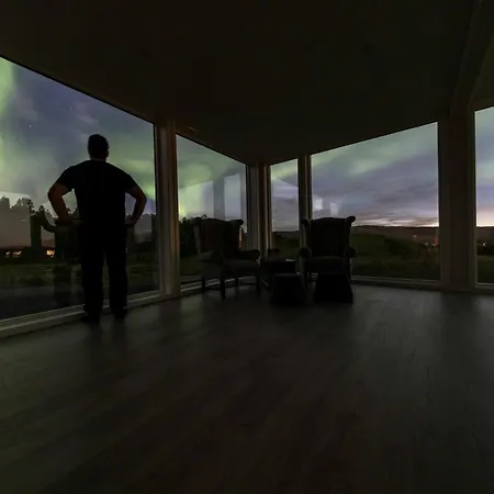 Aurora Borealis Observatory